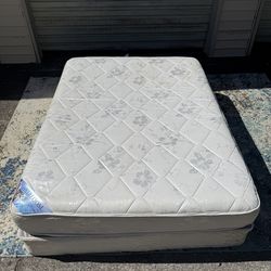 Queen Mattress Bed Set (Delivery Available)