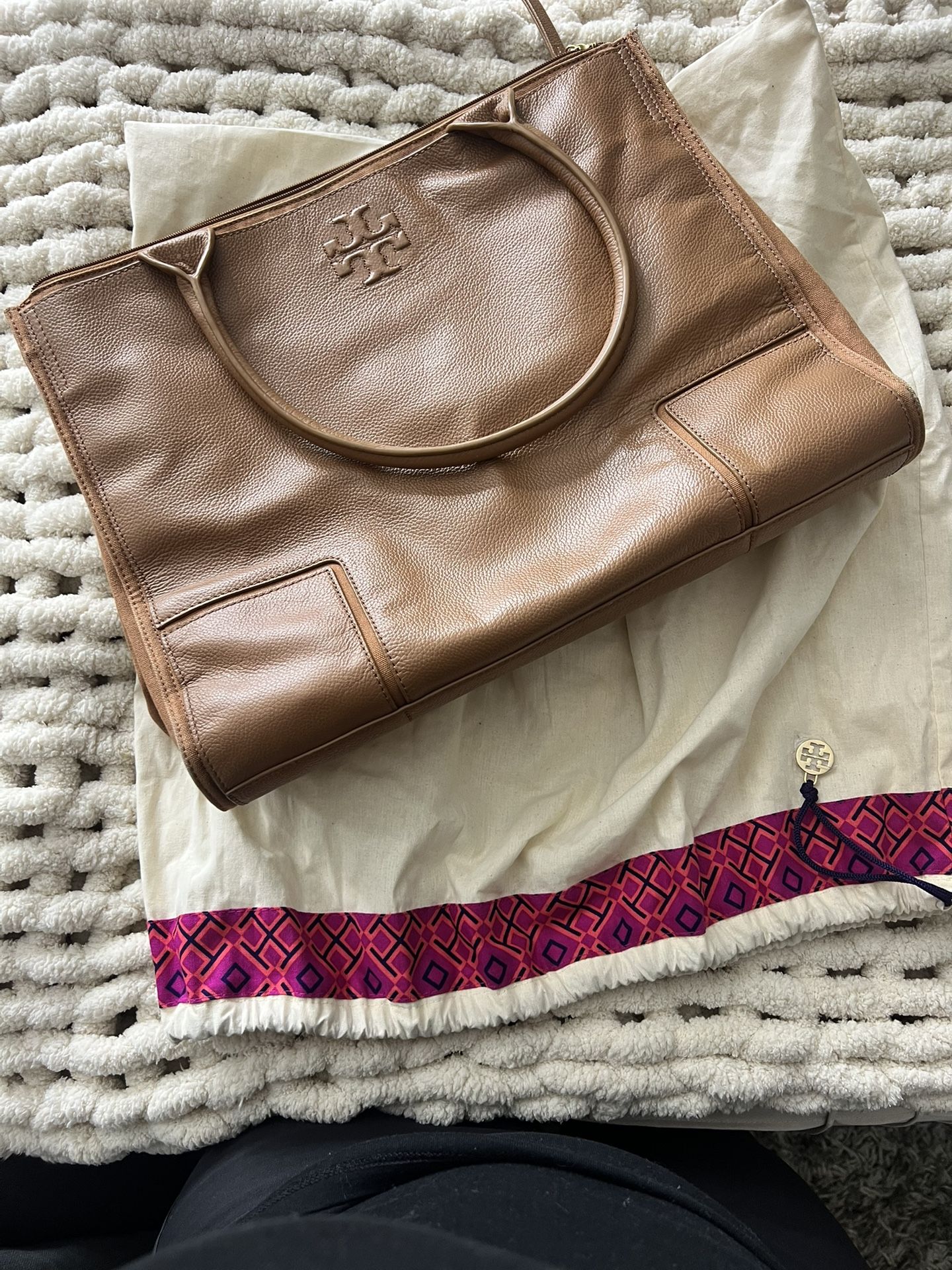 Tory Burch Top Handle Bag Large