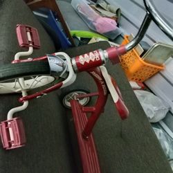 Classic Red Ryder Tricycle 