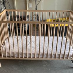 Crib , Mattress and protector 