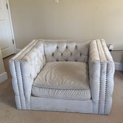 Soft Velvet Armchair 