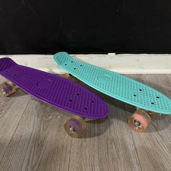 Kids 22inch Light Up Skateboard 
