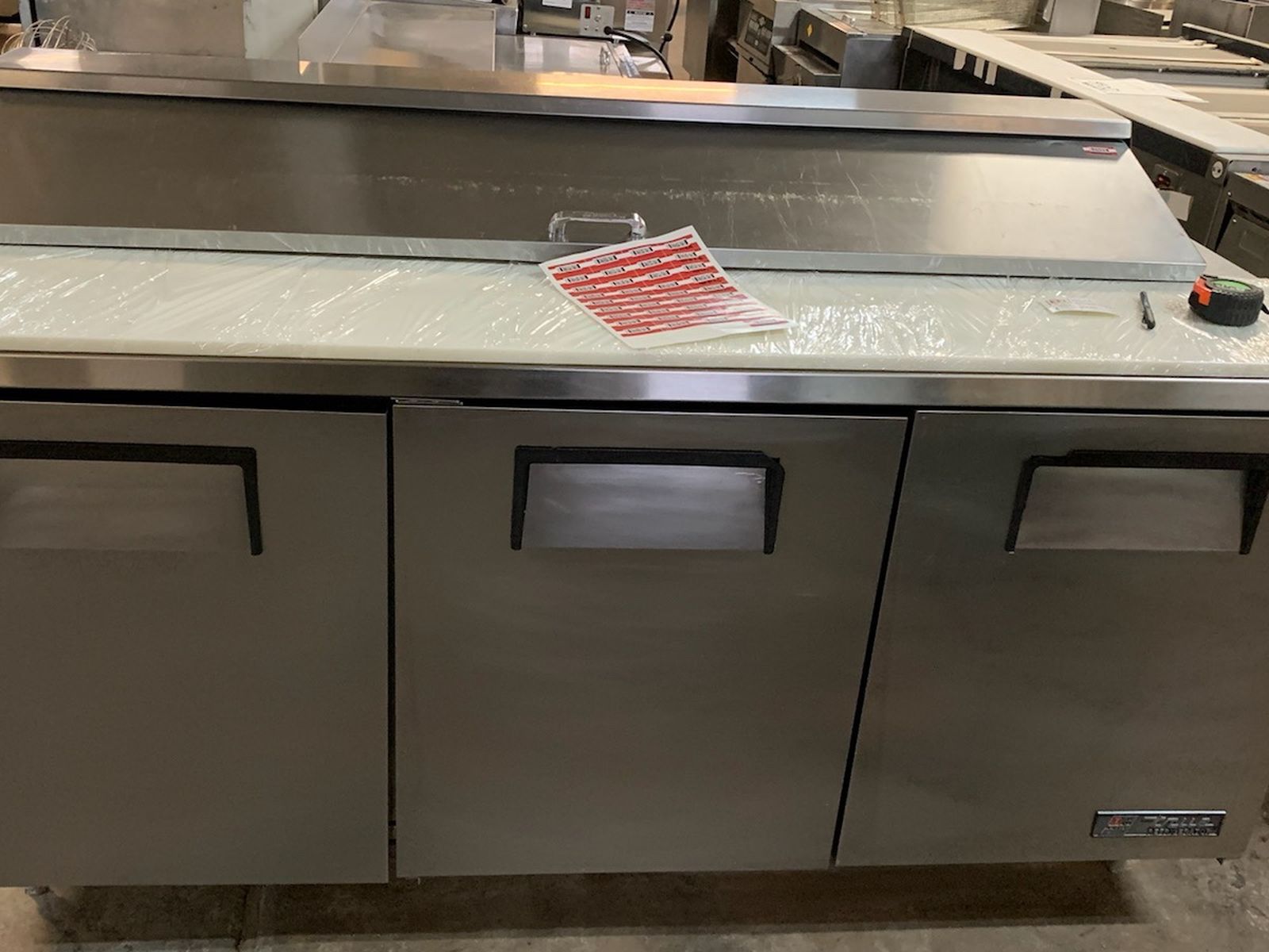 Refrigerated Sandwich Prep Table