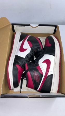 Nike Air Jordan 1 Mid Noble Red 9 Men’s – 554724-066 w/ Box