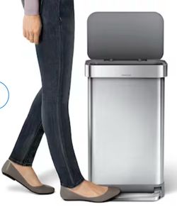 simplehuman Liner Pocket Can with Soft-Close Grey Plastic Lid, 45 Liter Brushed Steel Kitchen Step Trash Can