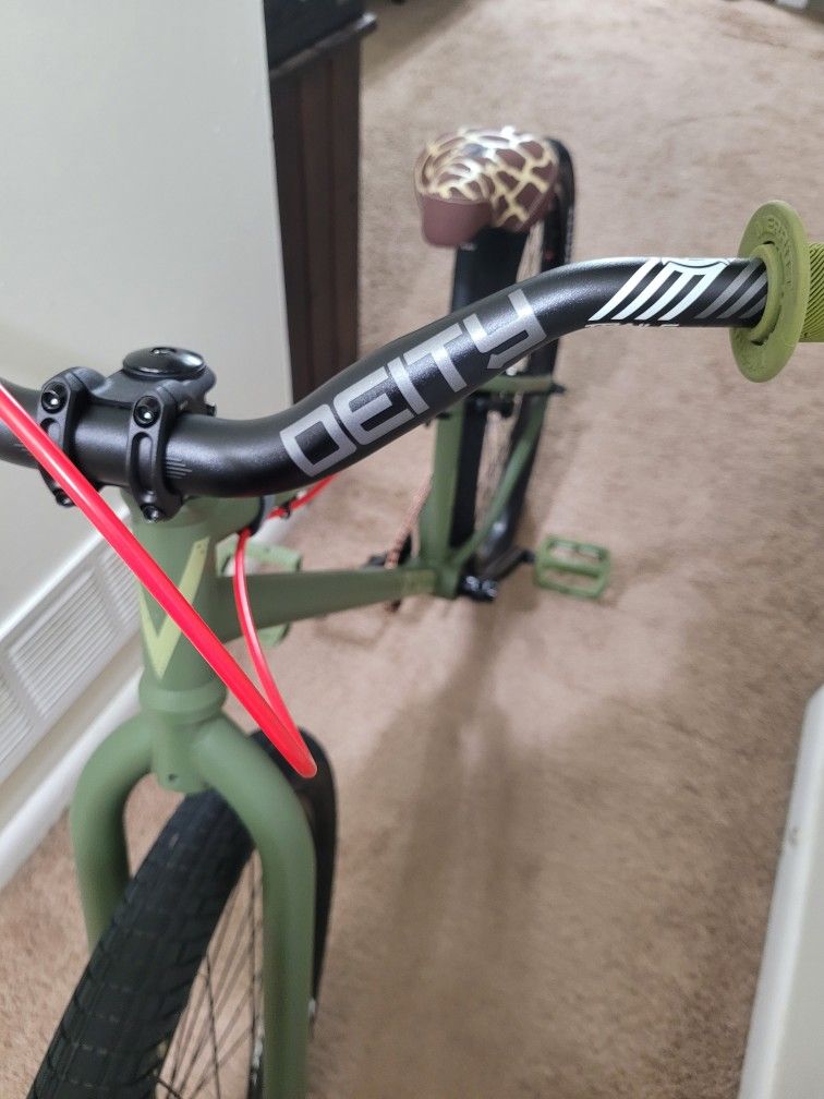 Verde Theory 26 Inch DJ/BMX Bike for Sale in Marietta, PA - OfferUp