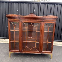 Display Cabinet/Bookcase