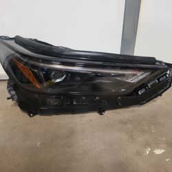 2024 - 2025 Toyota highlander headlight oem Passenger side