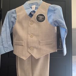 Boy’s 4-piece  Set 