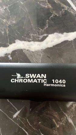 Swan chromatic harmonica 1040