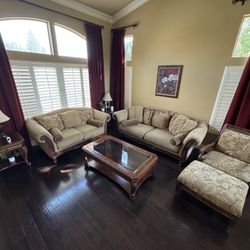 GuildCraft Living Room Set