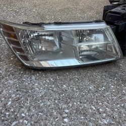Dodge Journey Headlights Assembly 09-20