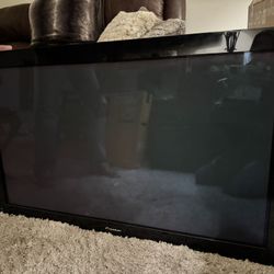 Pioneer Plasma 43” TV