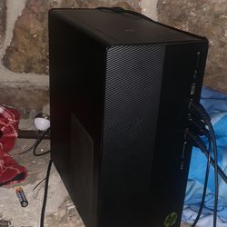 gaming pc with setup 
