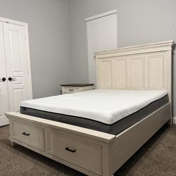 Bedroom Set
