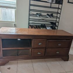 Table/Drawers