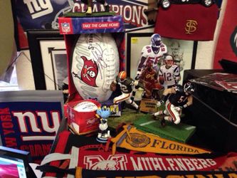 Sports memorabilia (autographed)