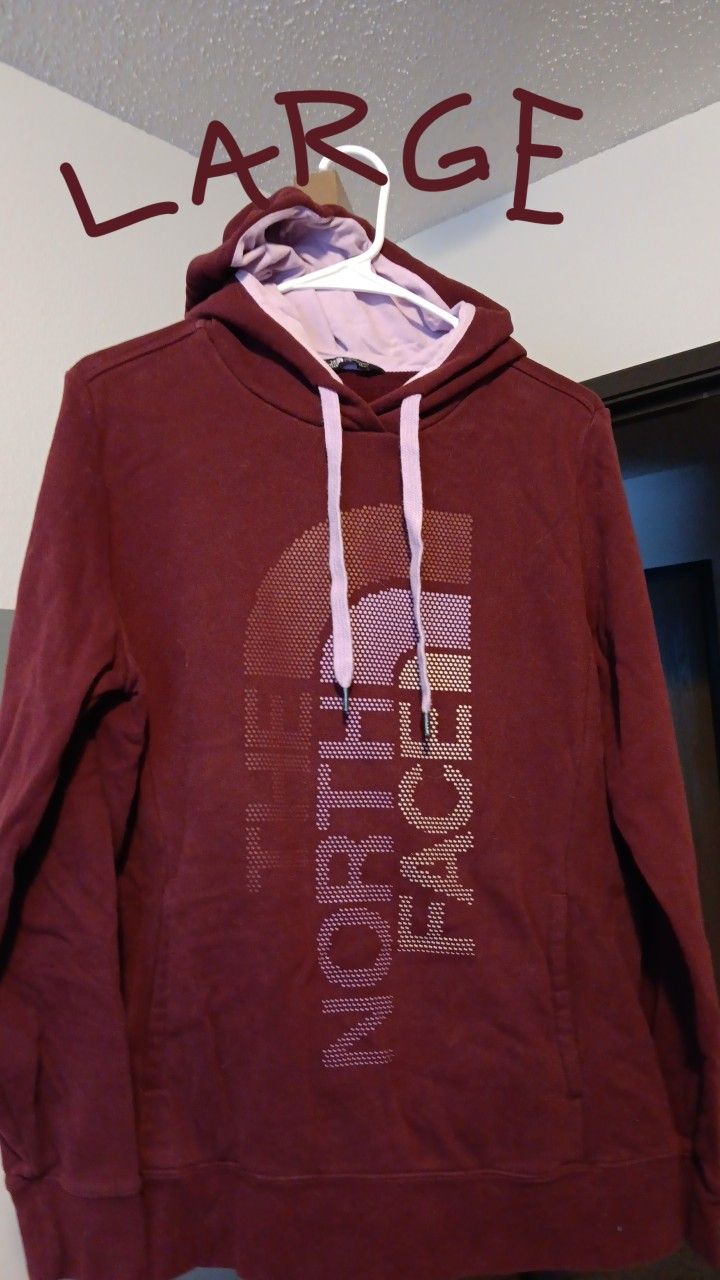 North Face Hoodie Large