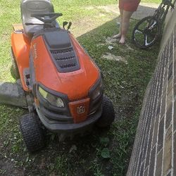 Riding Mower 