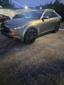Infiniti fx37 qx70