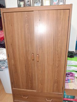 Wardrobe Closet
