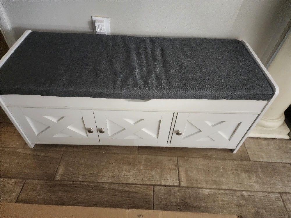 Big 2-Tier Storage Ottoman Bench