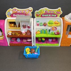 Shopkins Bakery and Fruit/Veg Set (37 Shopkins Included)