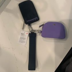 Lululemon Dual pouch Wristlet
