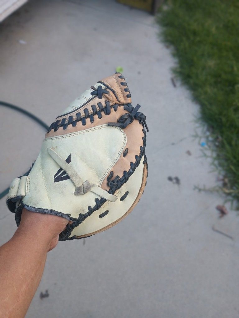 Easton Softball Catcher Glove
