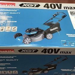 MAKITA GMLOISM 40V MAX XGT 21" BRUSHLESS SELFPROPELLED LAWN MOWER W/ 2 BATTERIES (PRICE IS FIRM NO OFFERS)