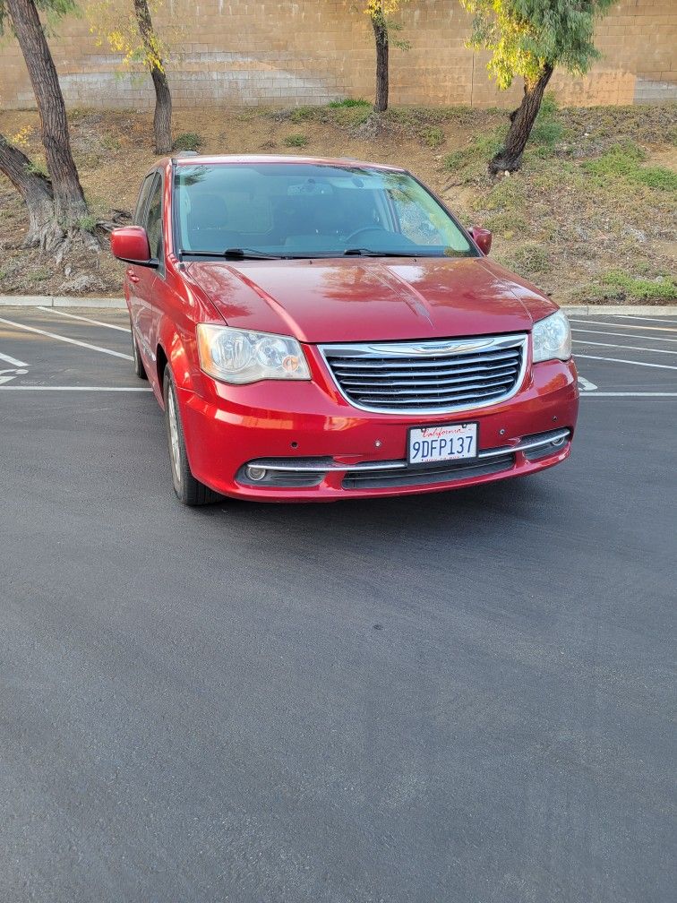 2013 Chrysler Town & Country