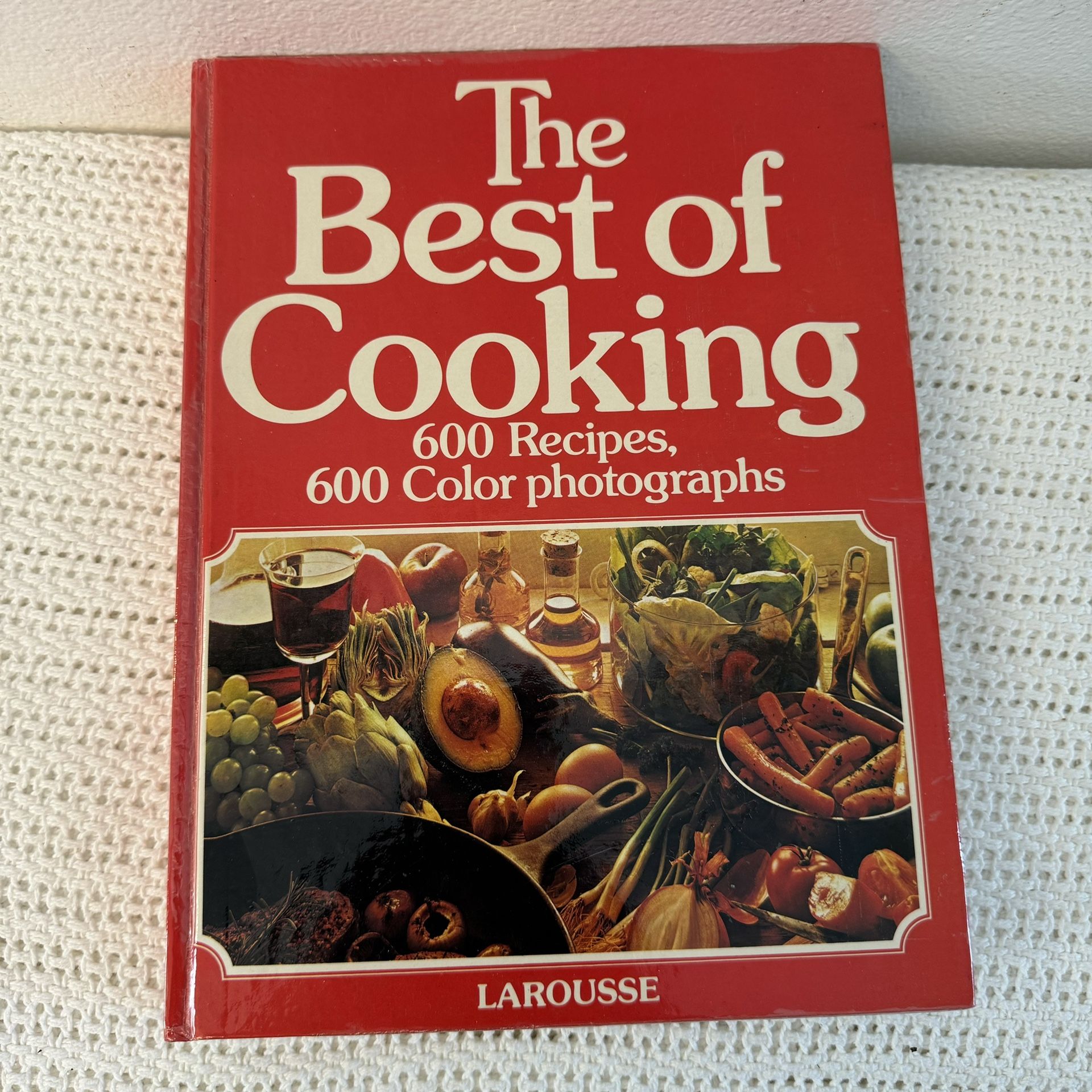 Vintage 1977 The Best of Cooking Book by Larousse. 600 recipes