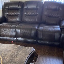 Sofa Set “Very Good Condition “ 5 Recliners In One Set