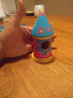 Mini bird house.