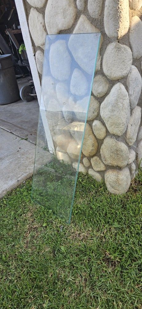 Floating Glass Shelving