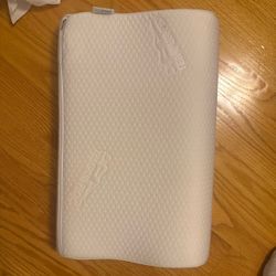 Tempur Pedic Memory Foam Pillow designed for