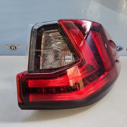 2020-2022 LEXUS RX350 RX450h RIGHT OUTER TAIL LIGHT 