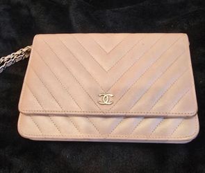 Chain Wallet With Ball Chain