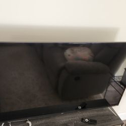 55" TCL TV (Needs Backlight Strips)