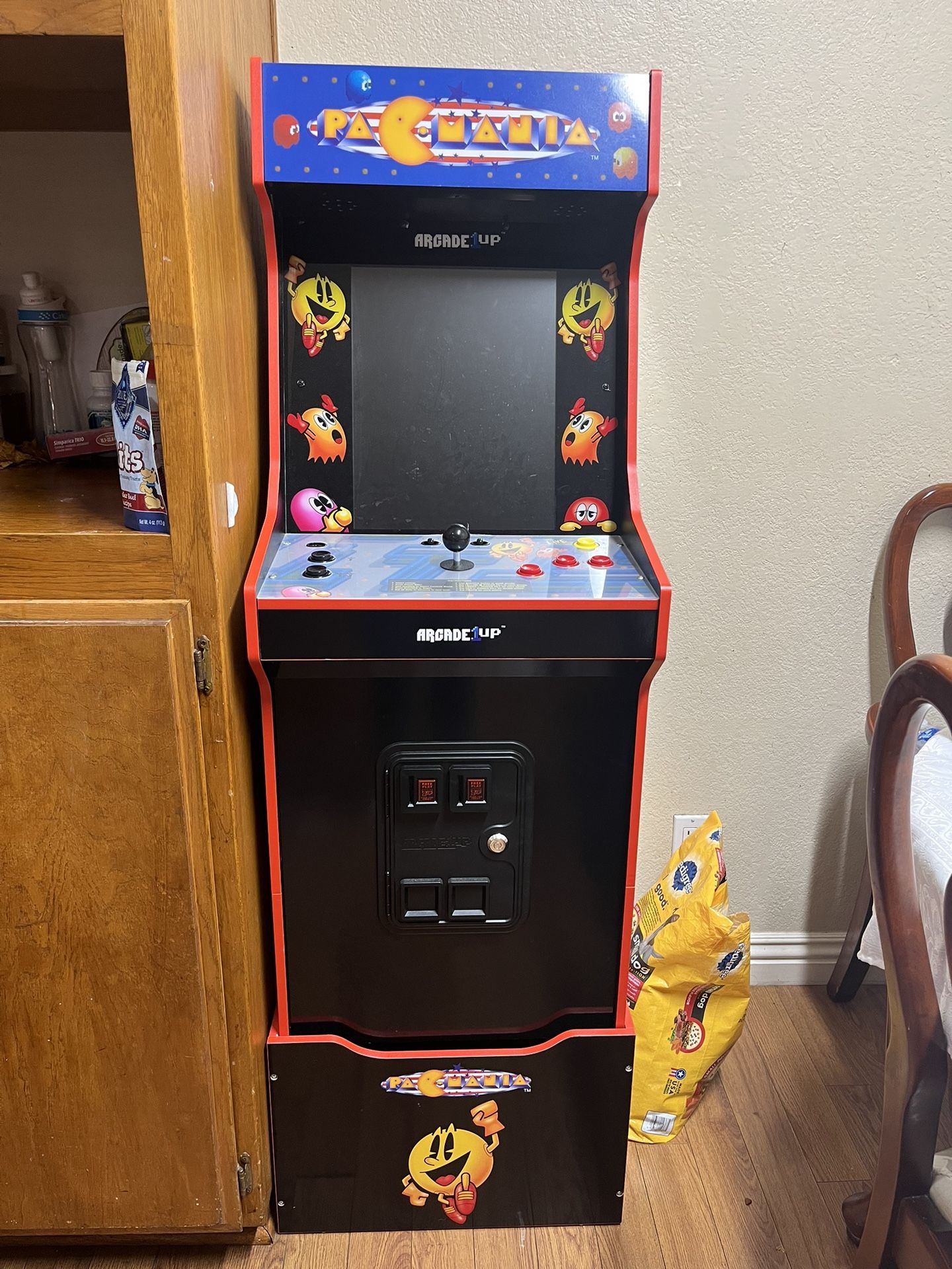 Pac-Man Arcade Game