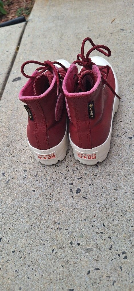 Converse All Star Size  9