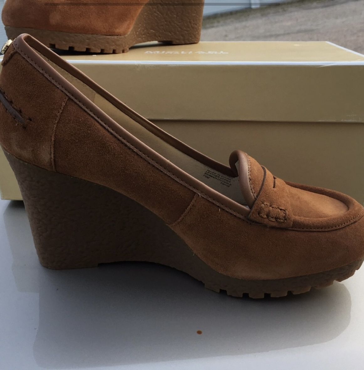 Michael Kors 7.5 New in box Shoes