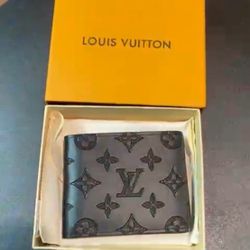 Black Louis Vuitton Wallet 