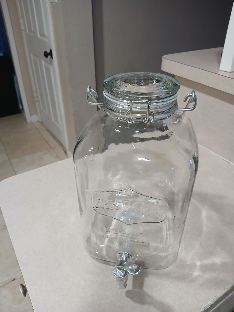 Elegant Beverage Dispenser