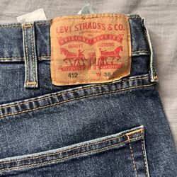 Levi’s Jorts 