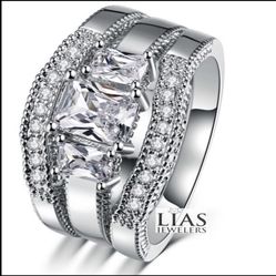 New 18k White Gold Wedding Ring Set 