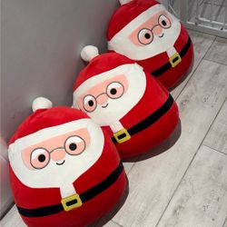 Set Of 3 Santa Pillows