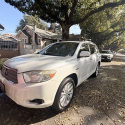 Toyota Highlander hybrid