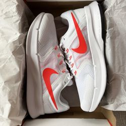 Nike Men's Run Swift 3 Road Running Shoes