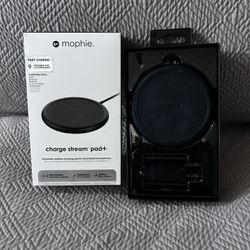 MOPHIE Charge Stream Pad +